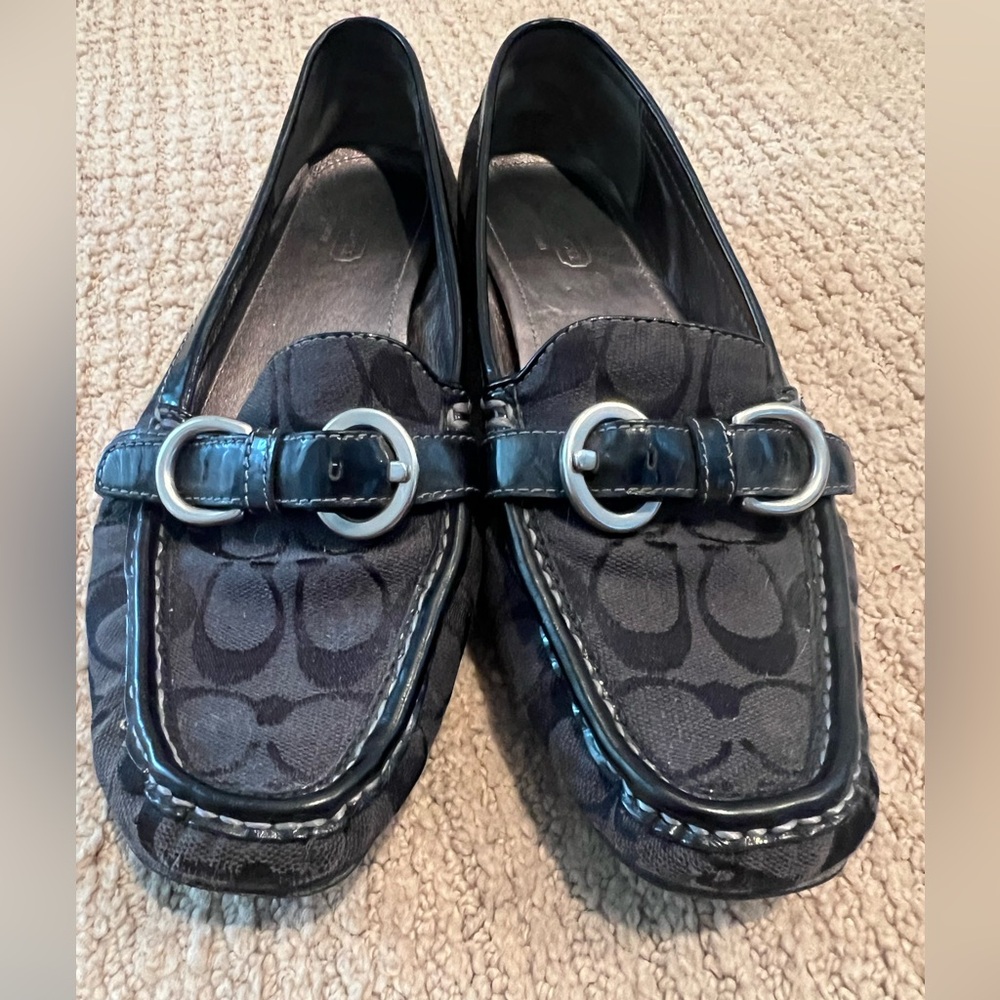 Coach driving loafers women’s size 10b in excellent shape